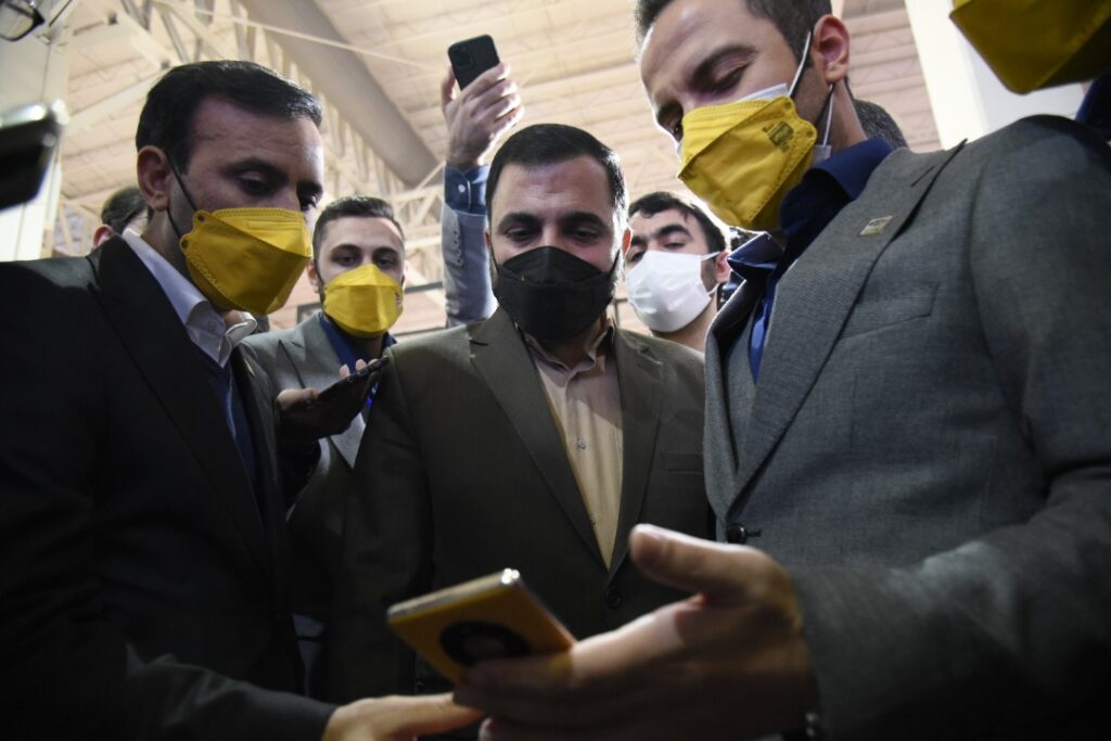 نمایشگاه تلهکام 1400 زارع پور | ایرانسل