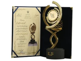 Irancell Receives Golden Trophy for Consumer Rights Protection‌