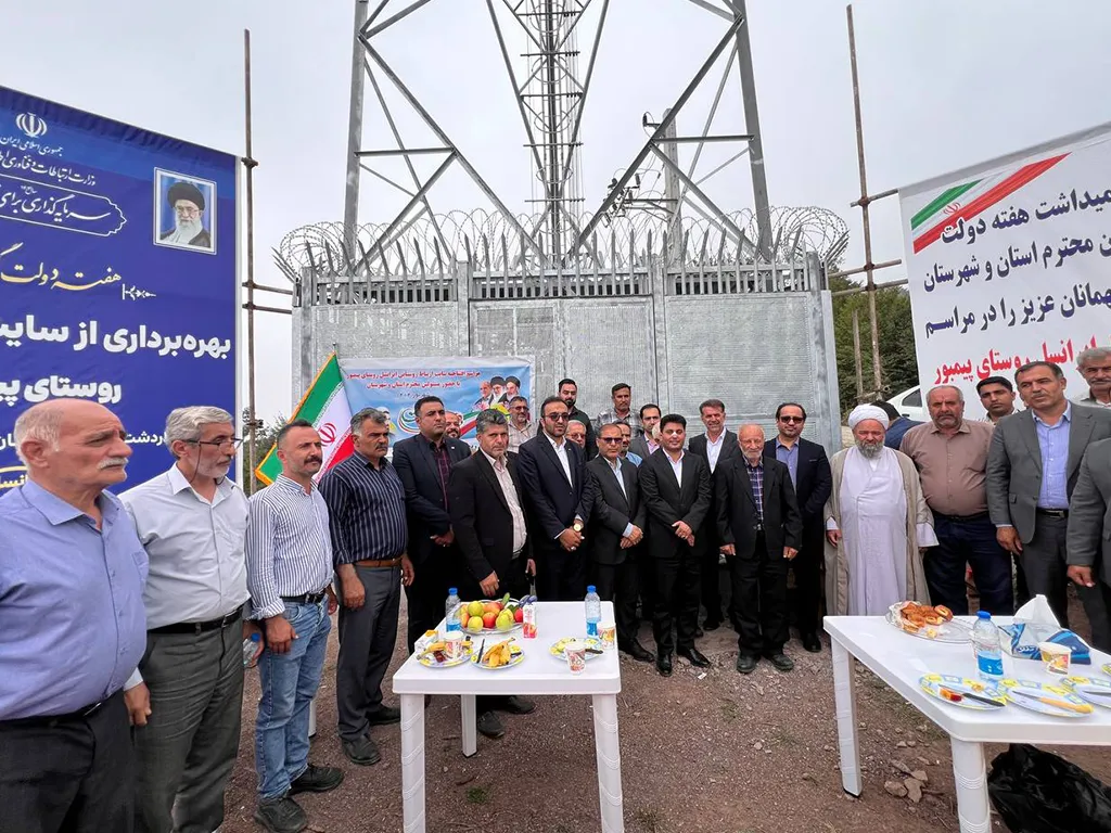 بهره‌برداری از سایت‌ روستایی ایرانسل در مازندران